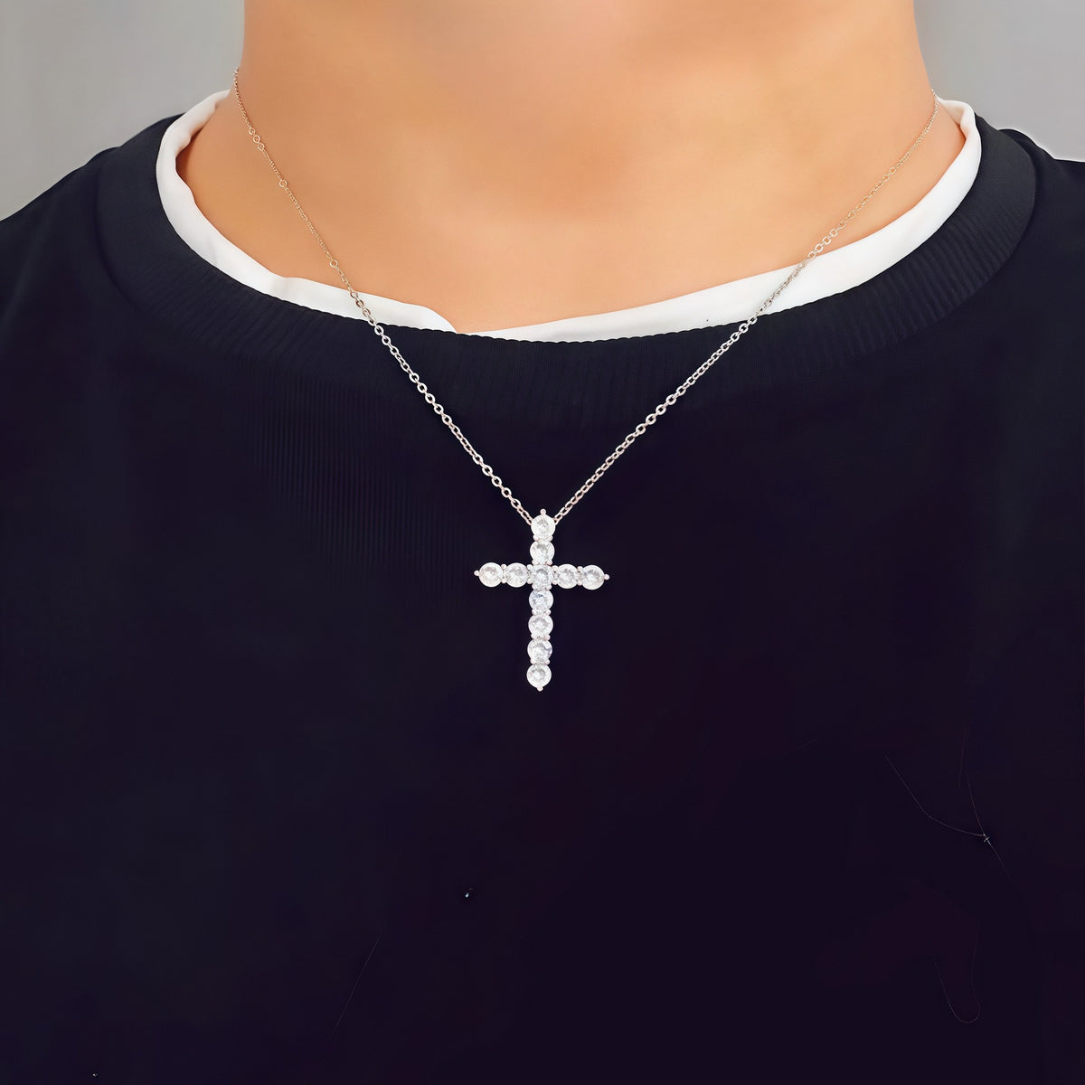 Rhinestone Cross Necklace – Stainless Steel Christian Cross Pendant for Men & Women